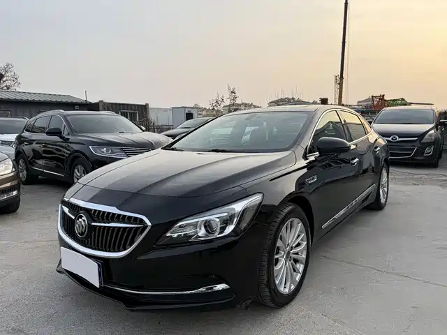 BUICK LACROSSE