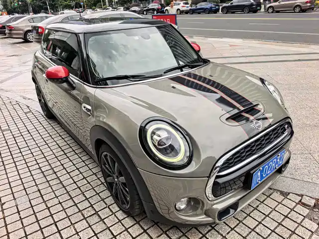 MINI 2018 2.0T COOPER S Classic — фото 2