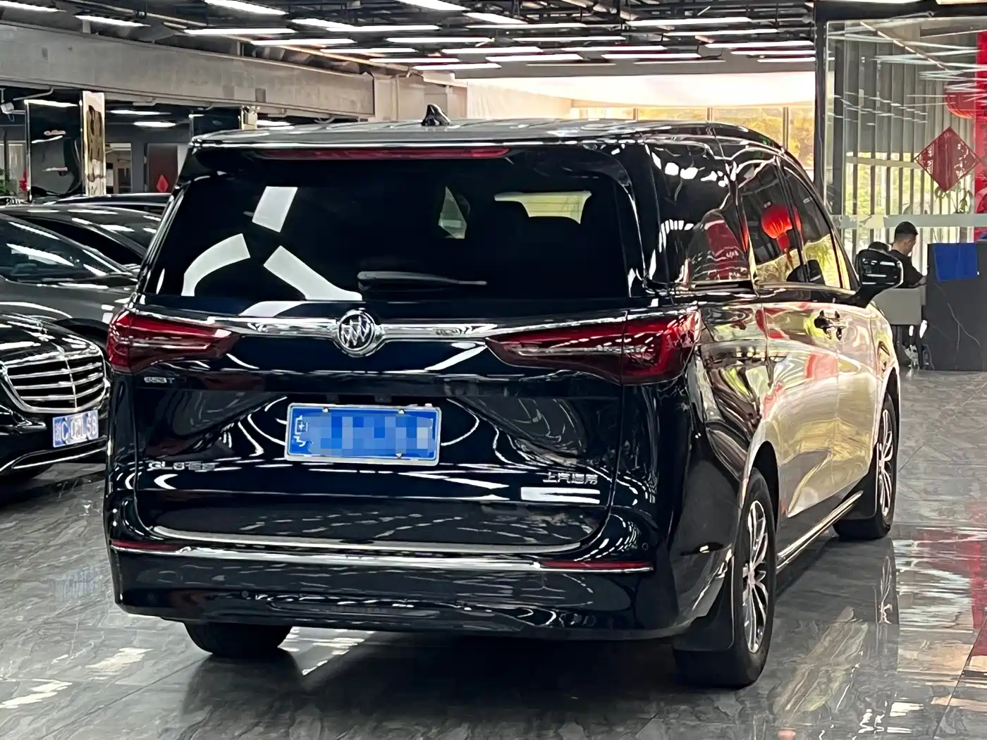 BUICK GL8