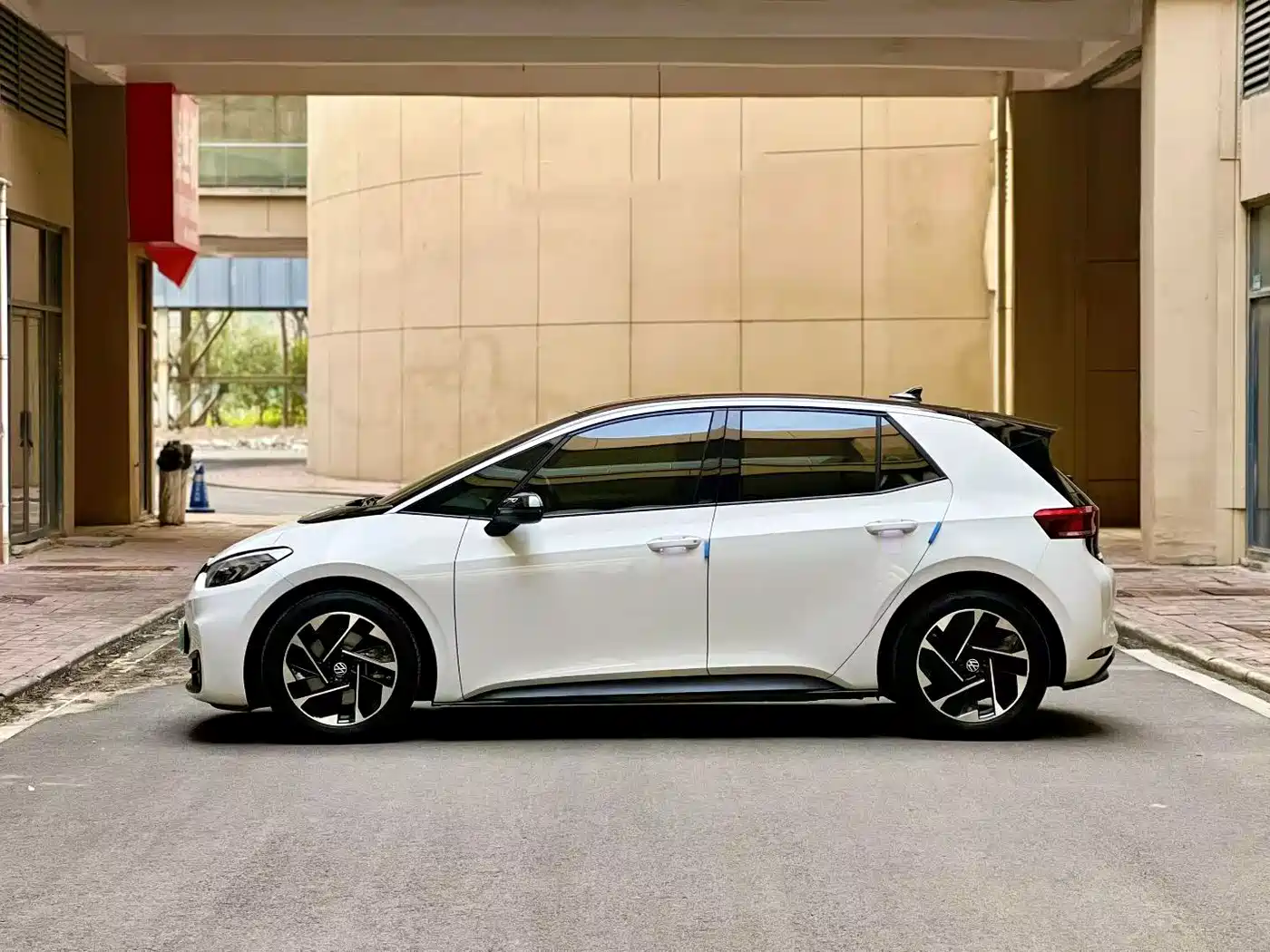 Volkswagen ID.3 2025 Smart Edition Outstanding Oxygen Version фото 8