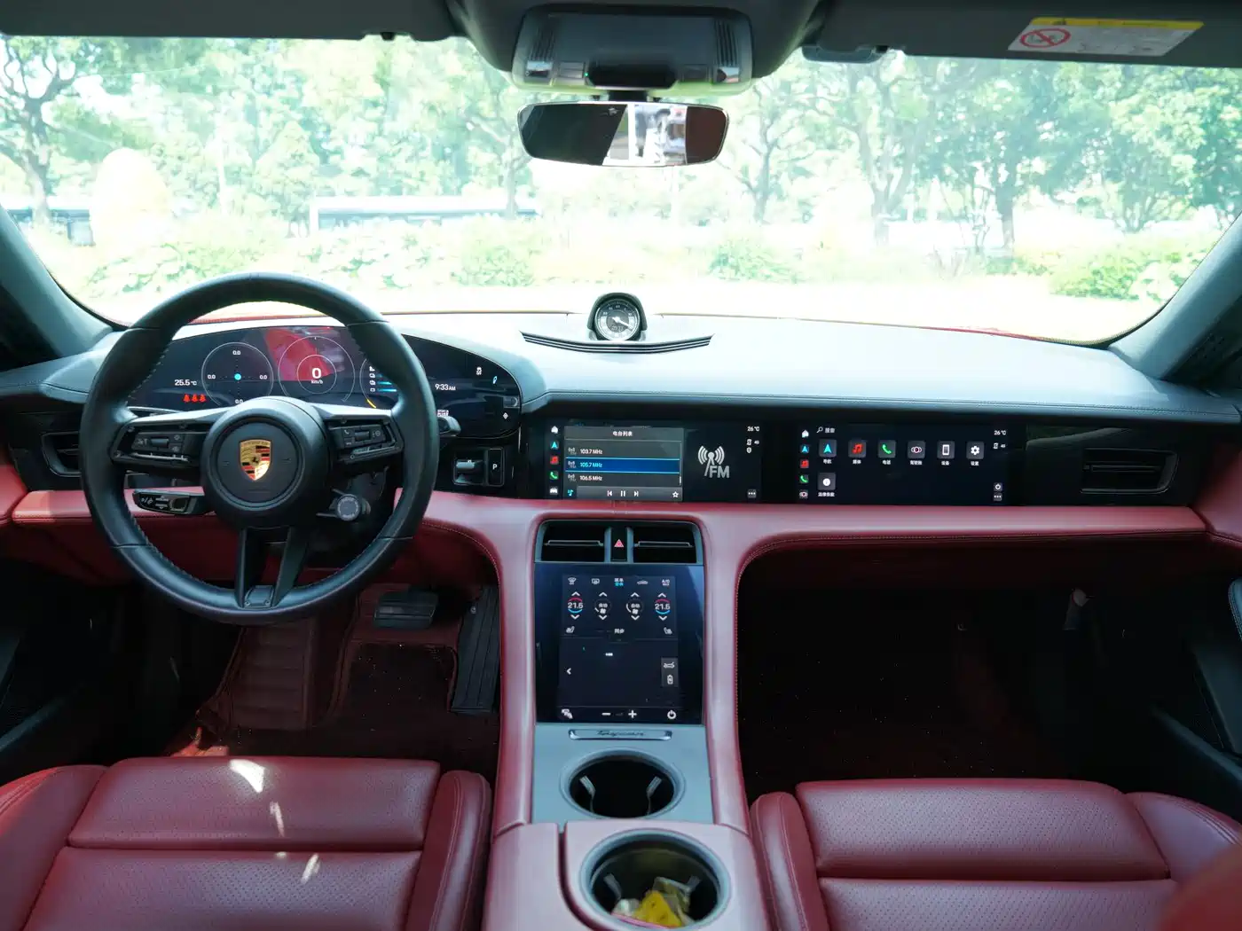 Porsche Taycan 2020 Taycan фото 13
