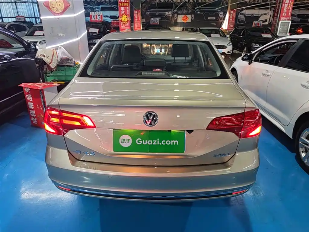 Volkswagen Bora 2016 Model 1.6L Automatic Comfort фото 6