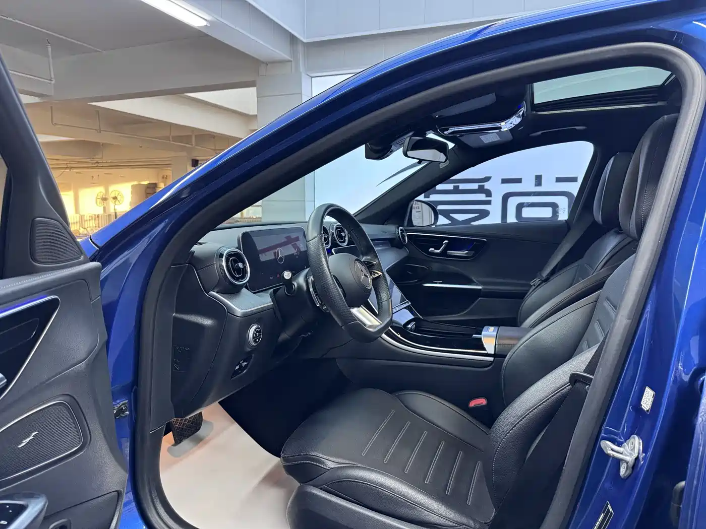 Mercedes-Benz C-Class 2022 C 200 L Sport Version фото 8