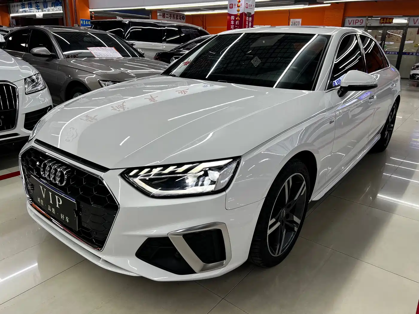 Audi A4L 2020 40 TFSI Fashion Dynamic Edition