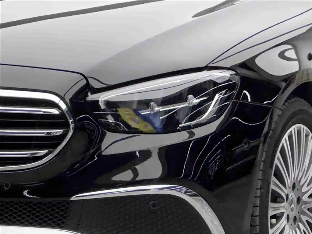 Mercedes-Benz E-Class 2022 Facelift III E 300 L Luxury фото 3