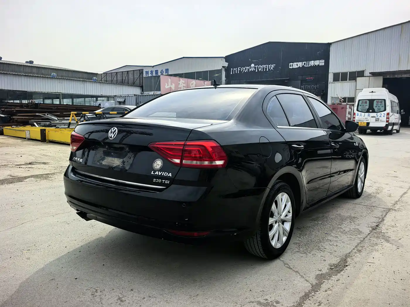 Volkswagen Lavida 2017 230TSI DSG Comfort Edition фото 4