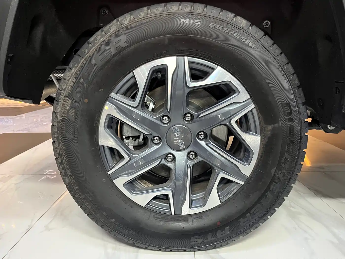 BAIC ORV Beijing Offroad BJ40 2026 2.0D Mega Screen Diesel Edition фото 14