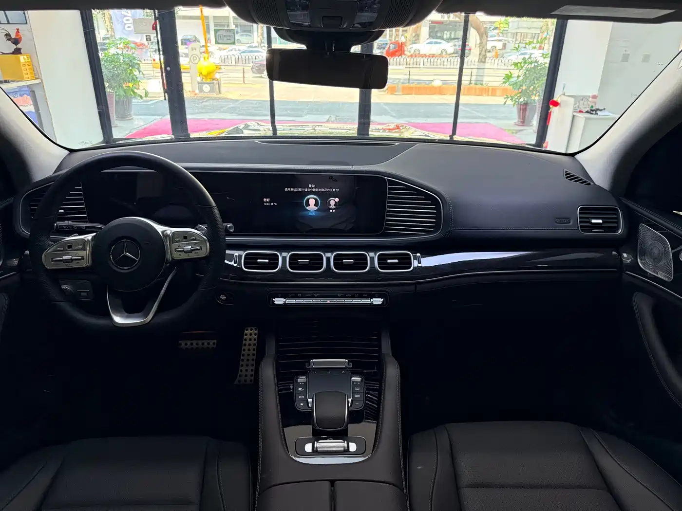 Mercedes-Benz GLS 2023 GLS 450 4MATIC Fashion Edition фото 14
