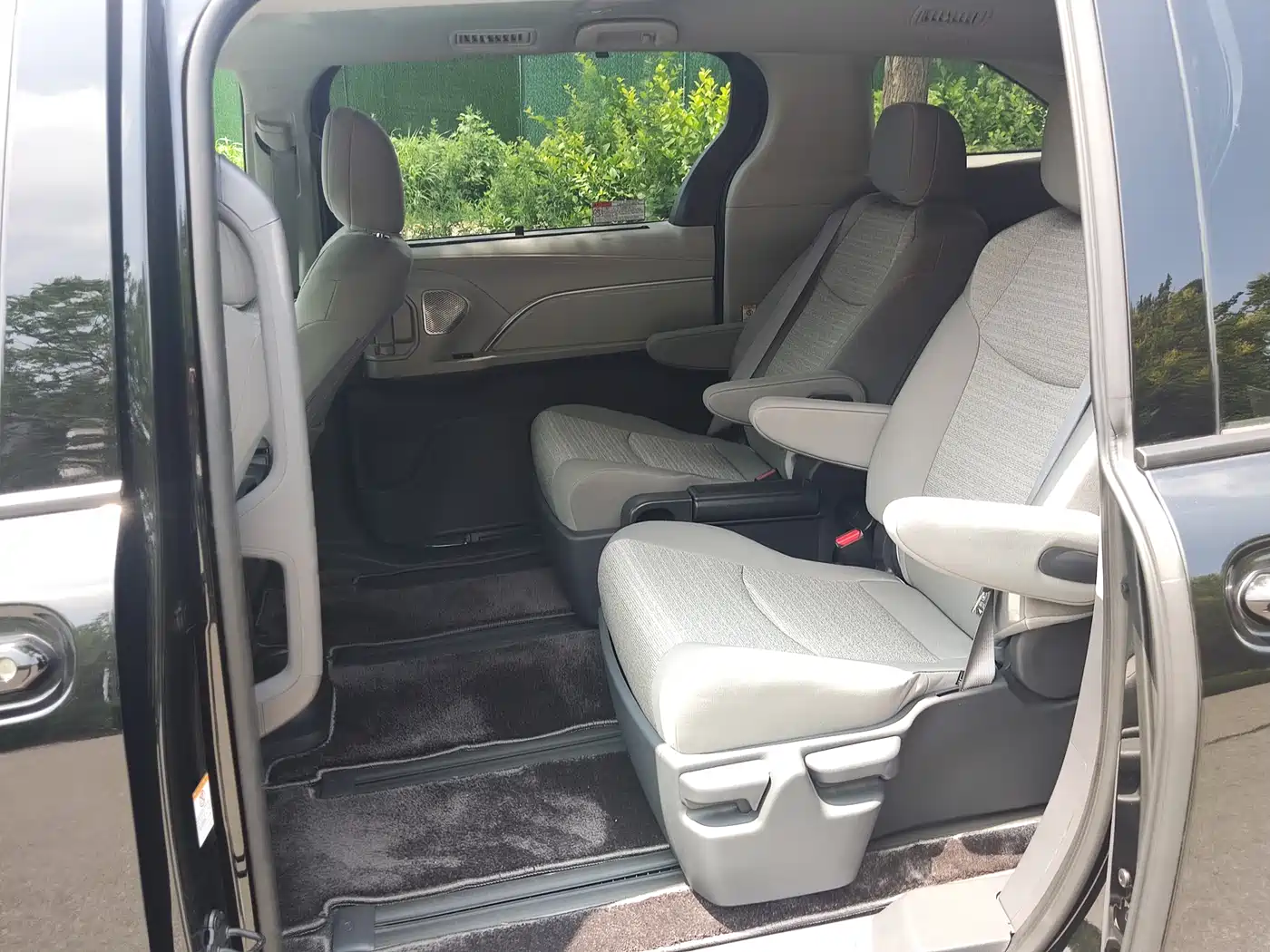 Toyota Sienna 2026 2026 Model 2.5L Hybrid 2WD Comfort Edition