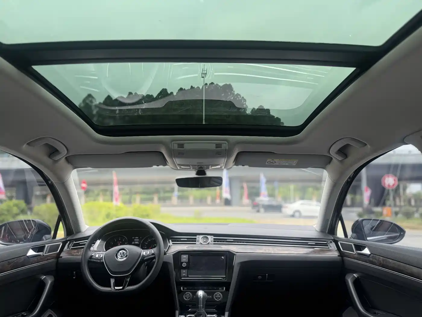 Volkswagen Magotan 2019 330TSI DSG Luxury Class China VI фото 30