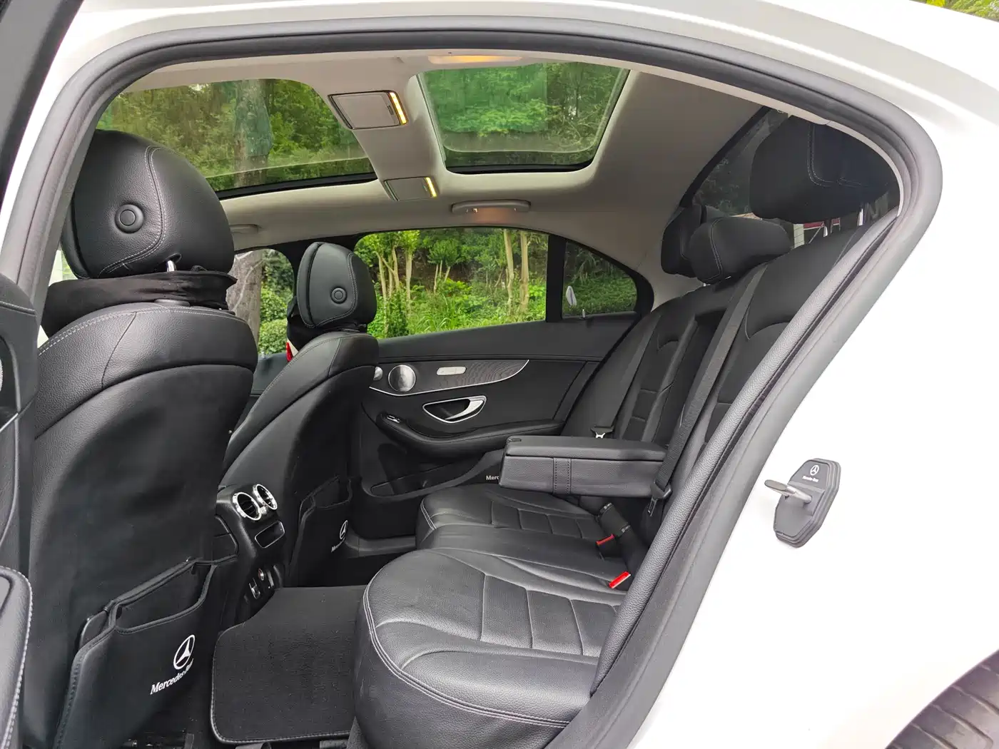 Mercedes-Benz C-Class 2021 C 260 L Sport Starry Exclusive Edition фото 17