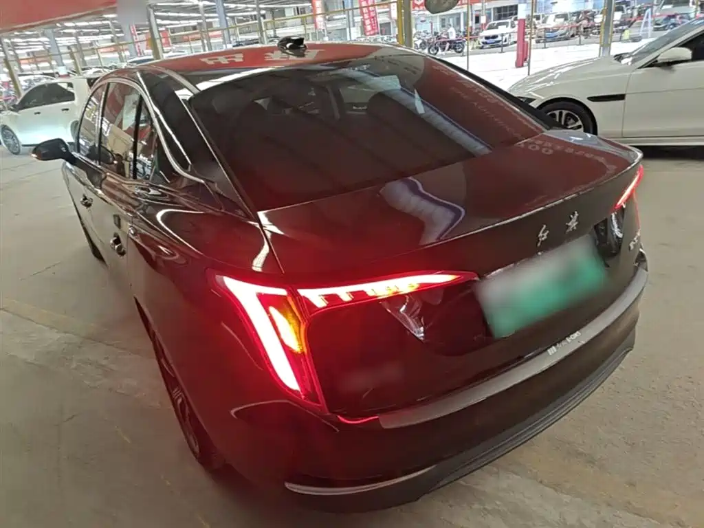 Hongqi E-QM5 2021 Ride-hailing Charging Basic Edition 5-seater фото 5