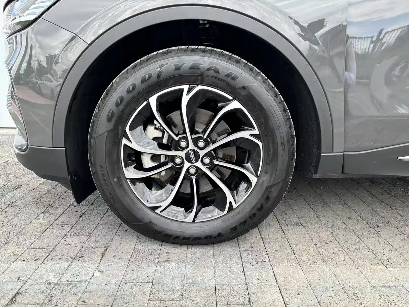 Lincoln Nautilus 2026 2025 2.0T FWD Launch Edition