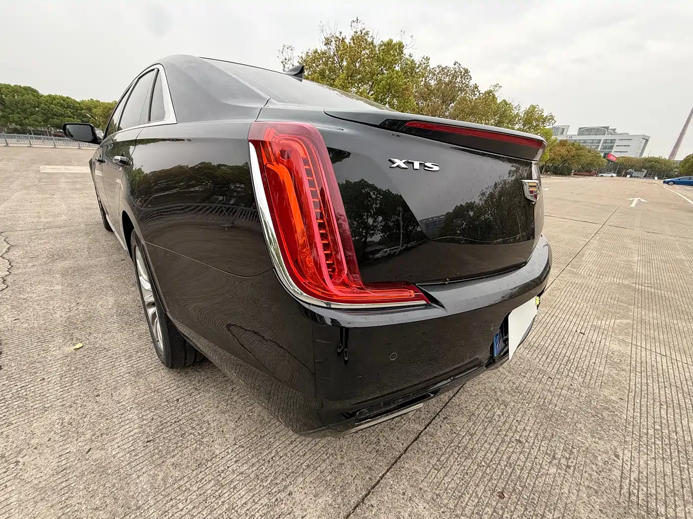 CADILLAC XTS