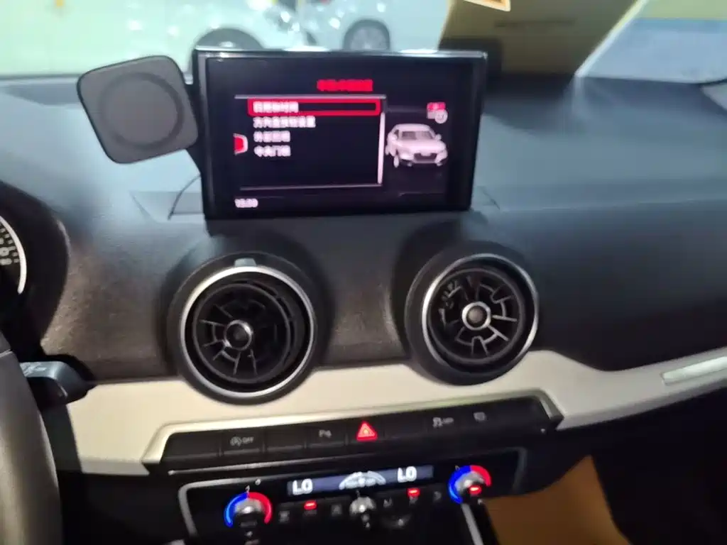 Audi Q2L 2019 2018 35 TFSI Fashion Elegance China VI