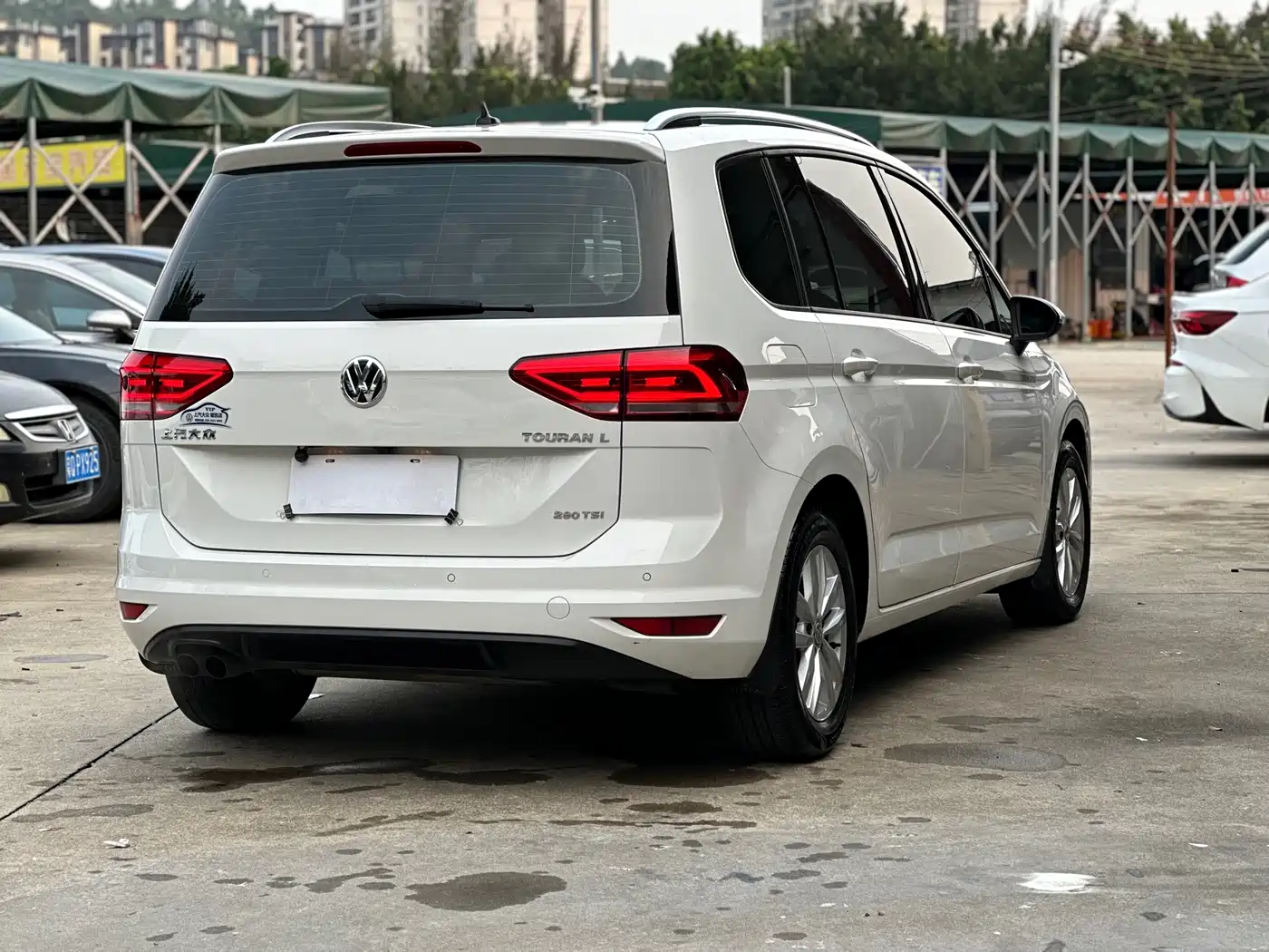 Volkswagen Touran 2016 Touran L 280TSI DSG Elegance фото 15