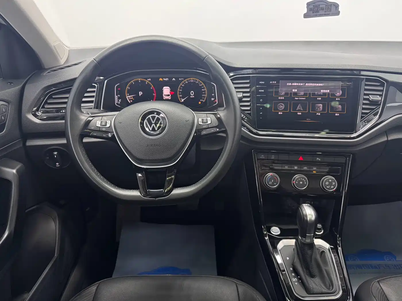 Volkswagen T-ROC 2022 280TSI DSG 2WD Comfort PLUS фото 14
