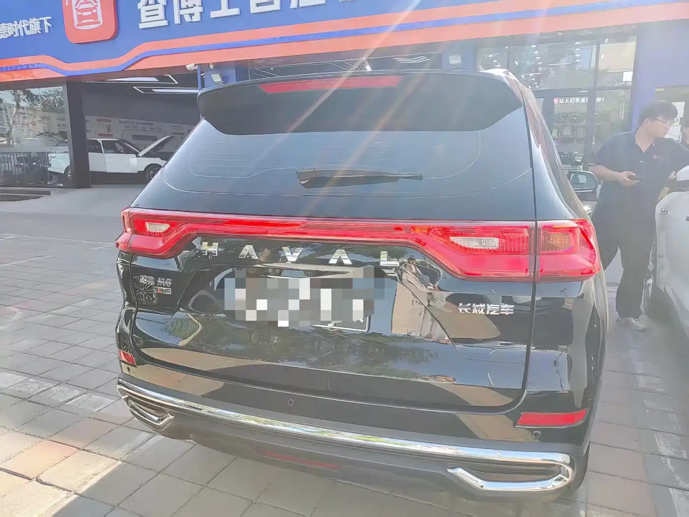 Haval M6 2023 PLUS 1.5T DCT Luxury Smart Connect фото 8