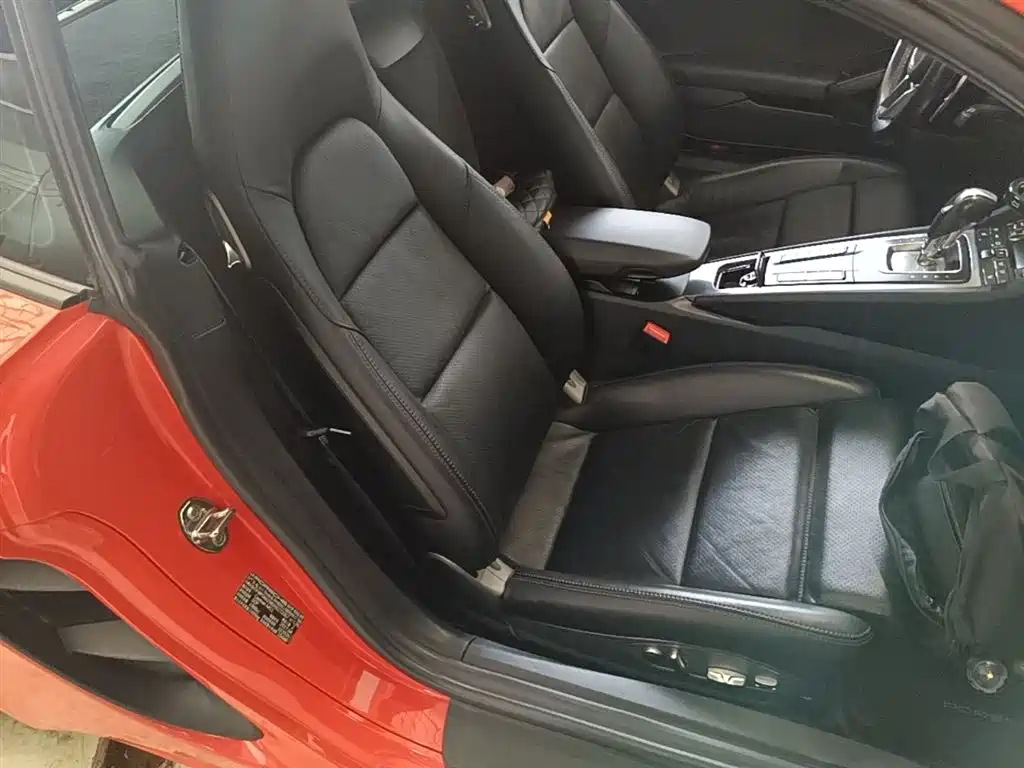Porsche 718 2016 Cayman 2.0T фото 25