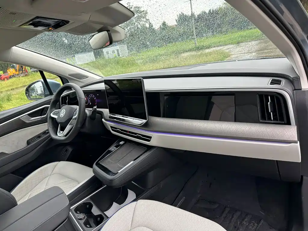 Volkswagen Talagon 2025 2025 450TSI R-Line 6-Seater