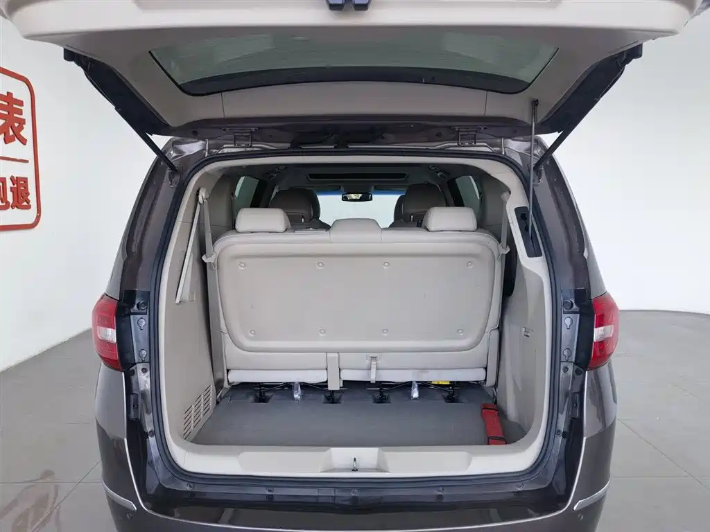 Buick GL8 2017 25S Premium Model China V фото 16