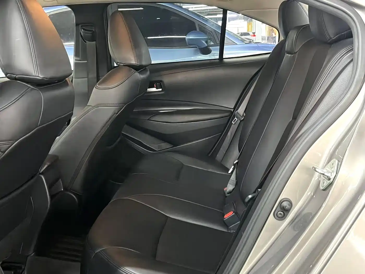 Toyota Corolla 2021 TNGA 1.5L CVT Pioneer Edition фото 5
