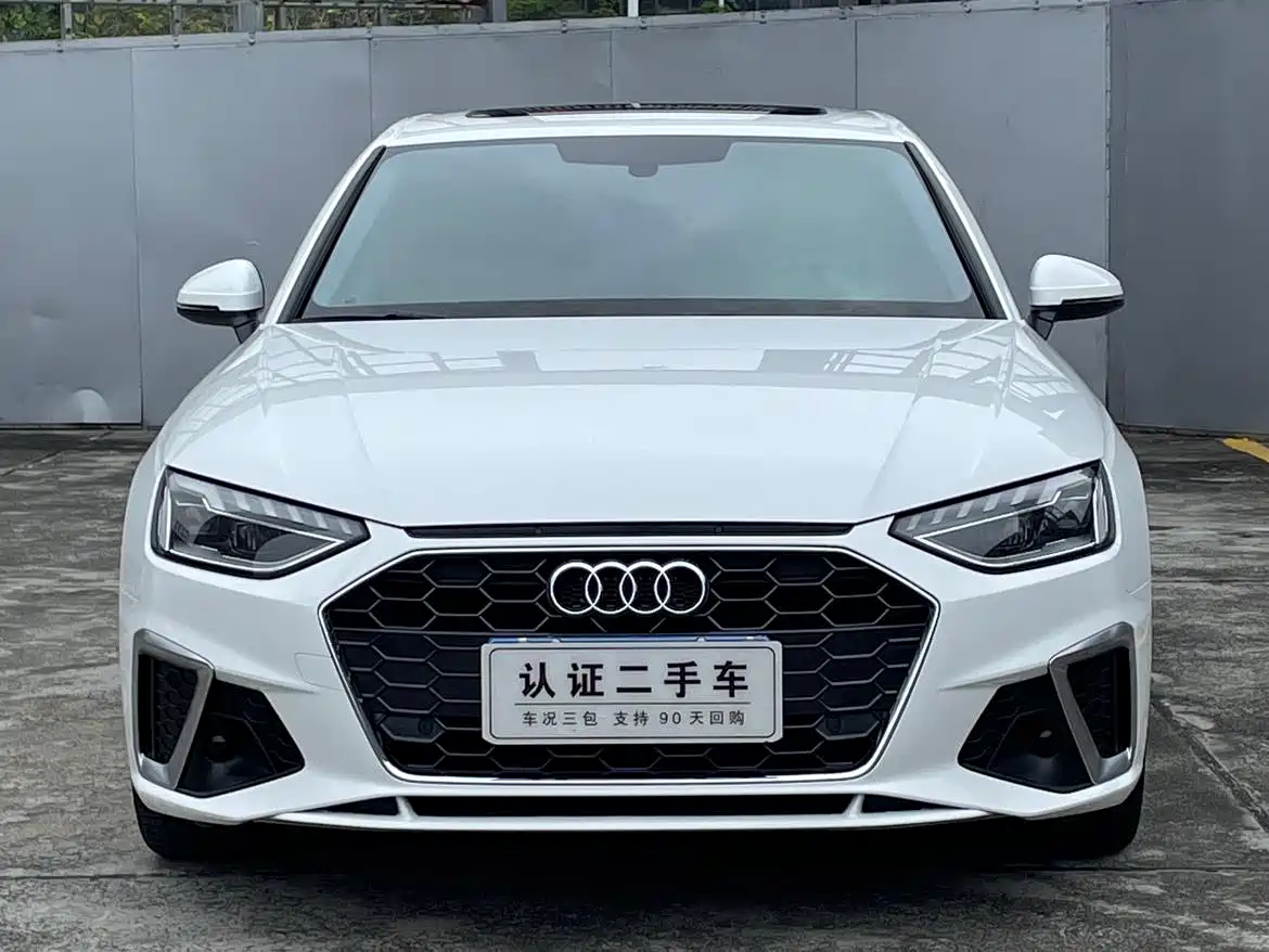 Audi A4L 2020 40 TFSI Luxury Dynamic фото 2
