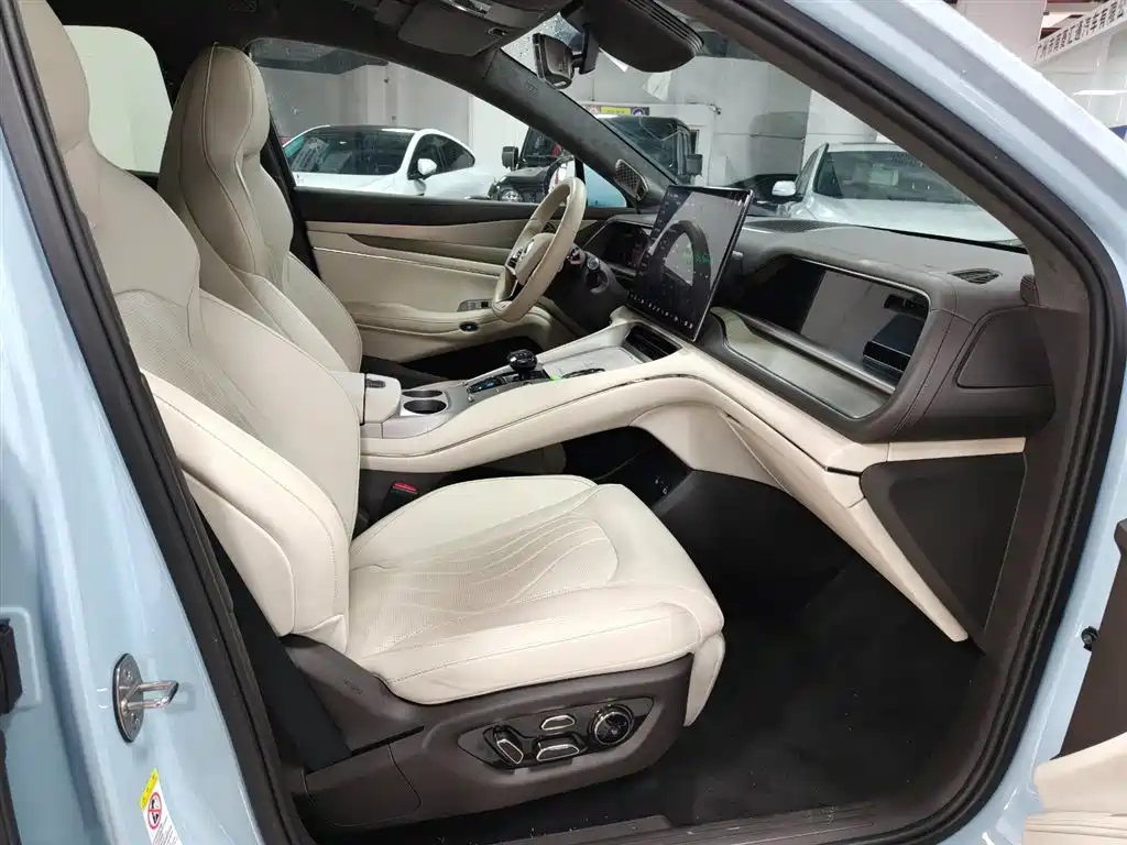 Denza N7 2024 630 AWD Smart Drive Max фото 12