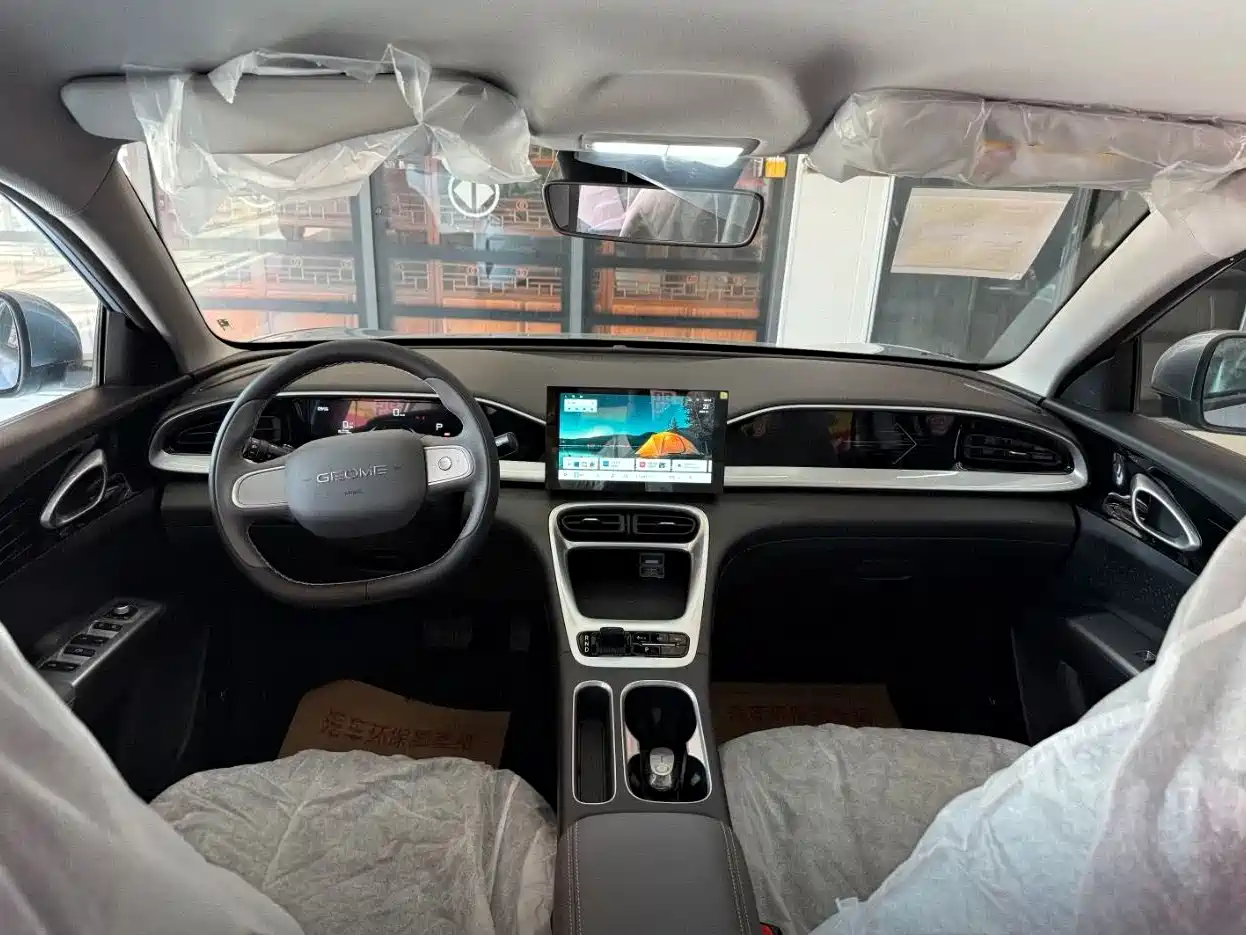 Geely Galaxy Starry Wish 2026 Edition 310km Youth Version фото 5