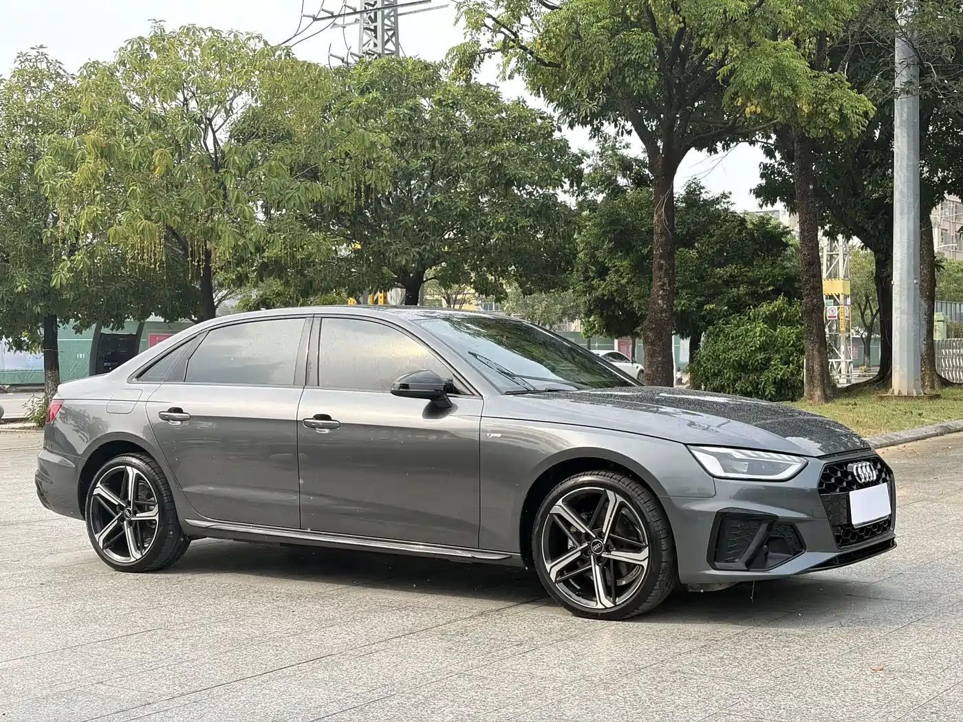 Audi A4L 2025 2024 40 TFSI Luxury Dynamic