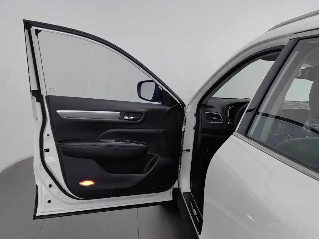 Renault Koleos 2017 2017 2.0L 2WD Luxury Edition