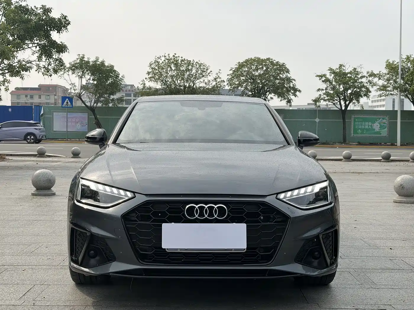 Audi A4L 2025 2024 40 TFSI Luxury Dynamic