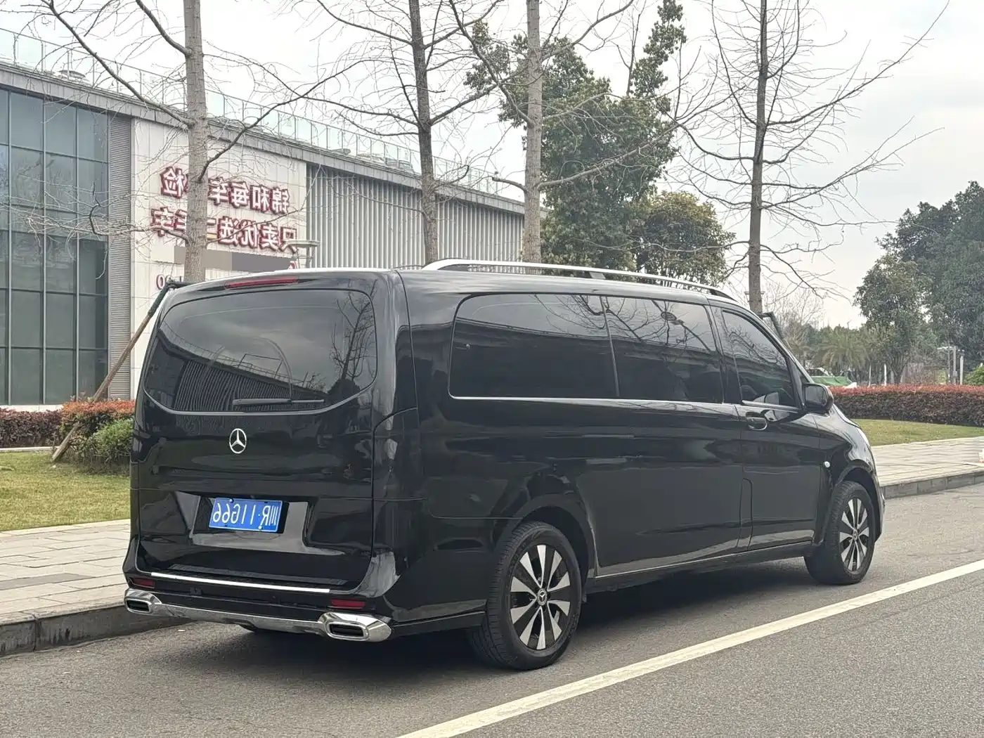 Mercedes-Benz Vito 2021 2.0T Elite 7-Seater фото 9