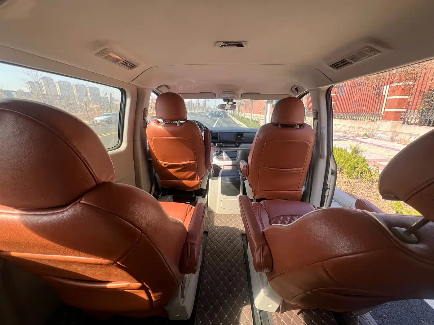 SAIC Maxus Maxus G10 2016 2.0T Automatic Elite фото 8