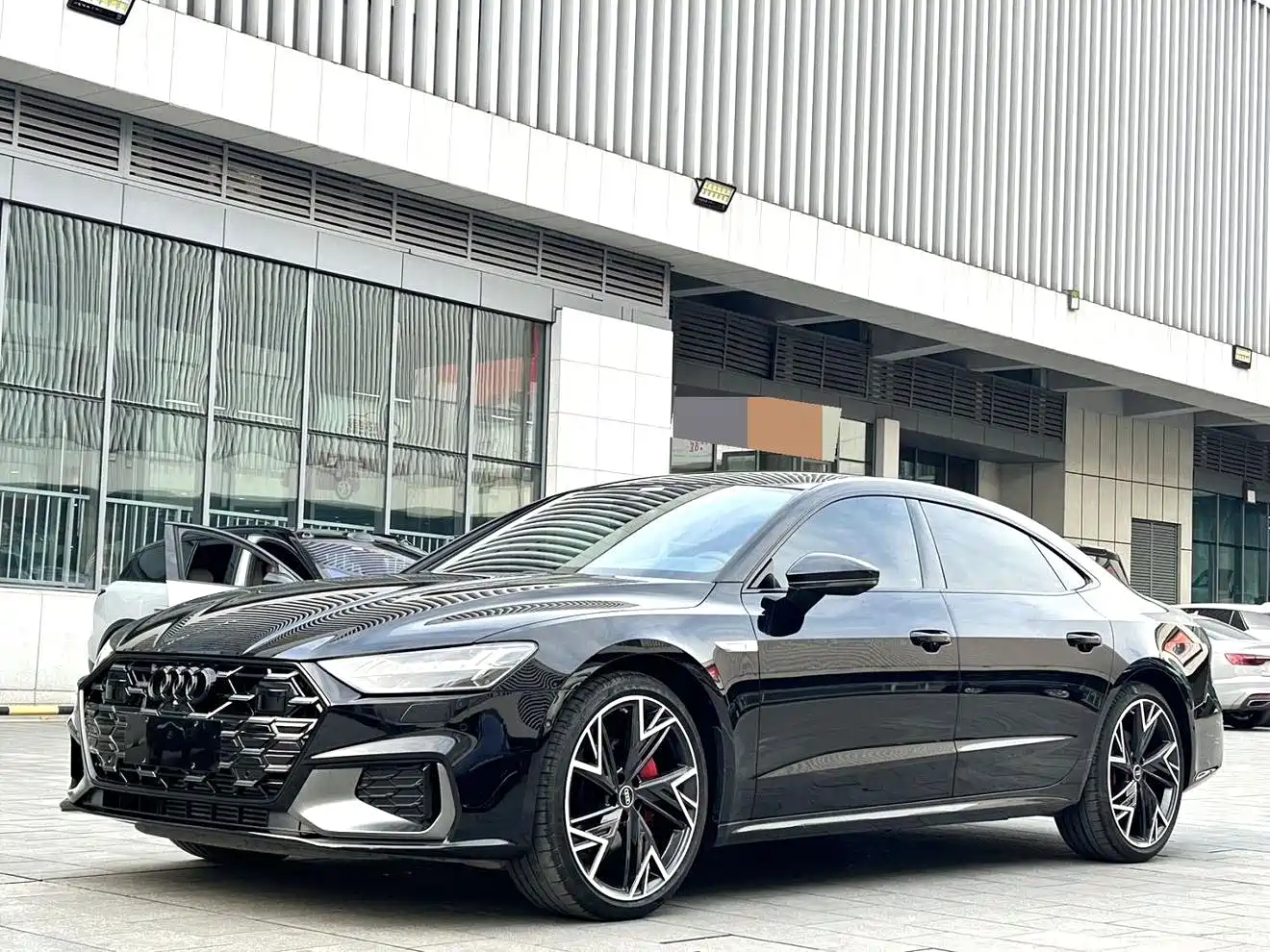 Audi A7L 2025 Model Year 45 TFSI quattro Black Knight Edition