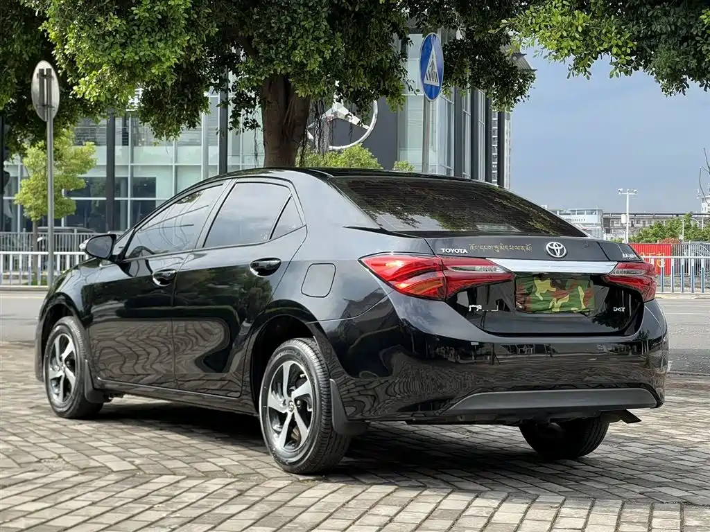Toyota Levin 2017 Facelift 185T CVT Elite (China V) фото 7