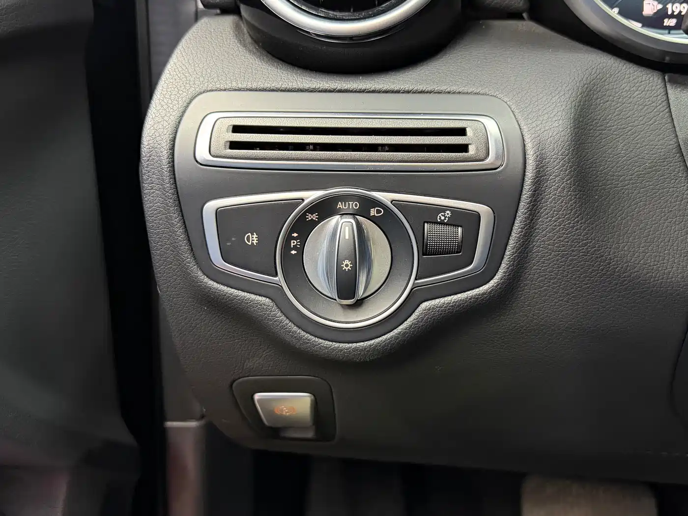 Mercedes-Benz C-Class 2020 C 260 L Sport фото 18