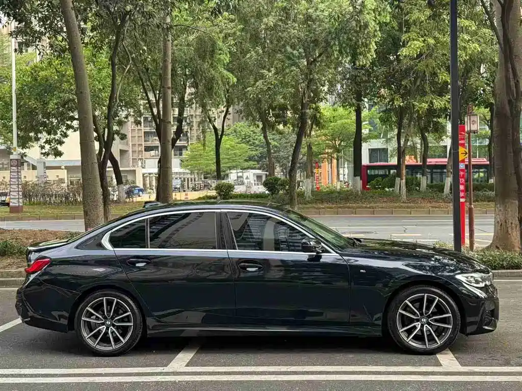 BMW 3 Series 2021 Facelift 325Li M Sport Package фото 4