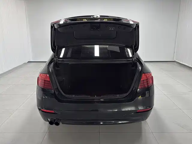 BMW 5 Series 2014 520Li Elegance фото 14