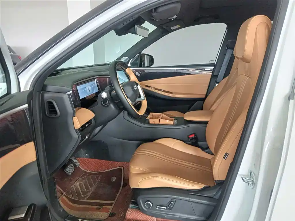 GEELY GALAXY GALAXY L7