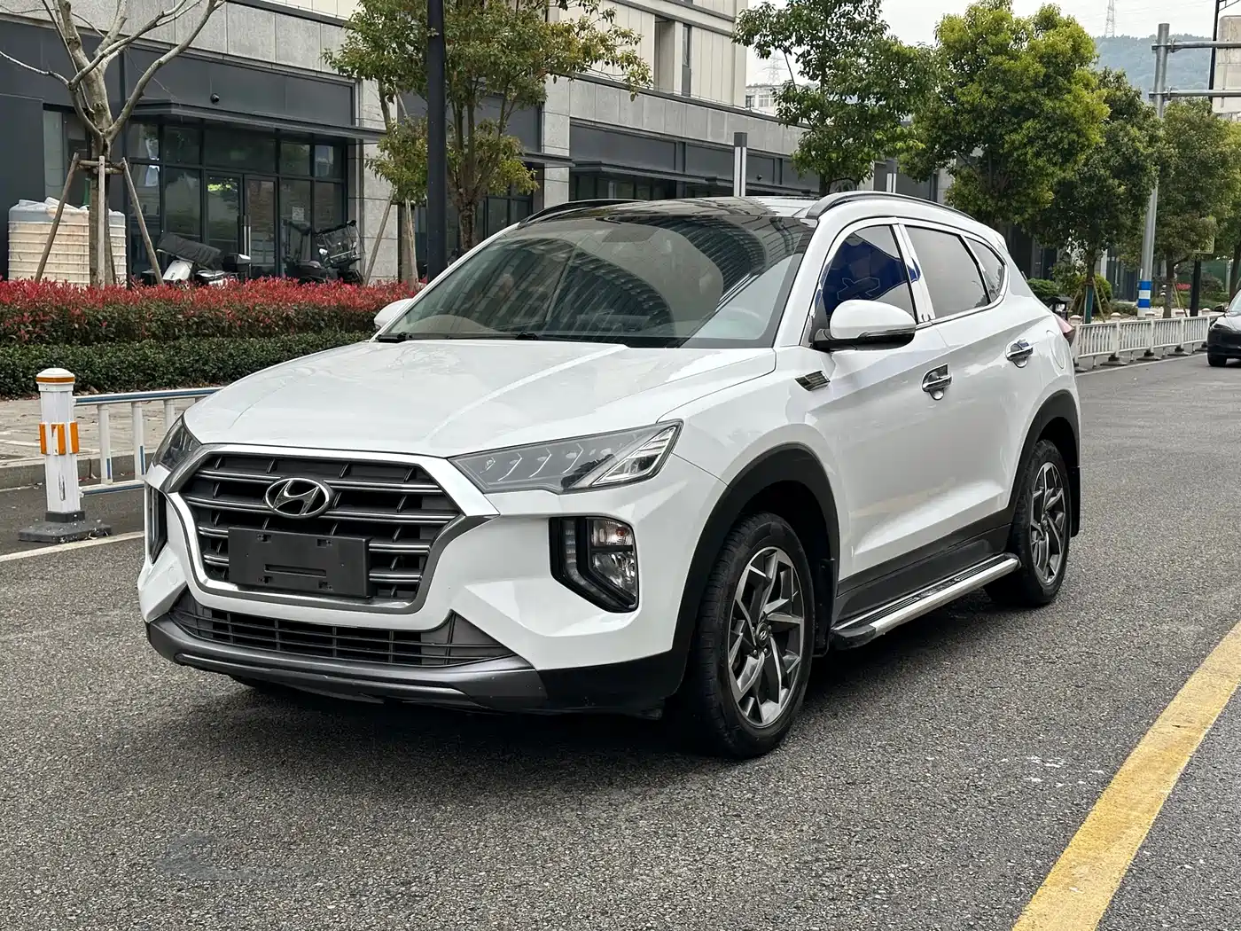 HYUNDAI TUCSON