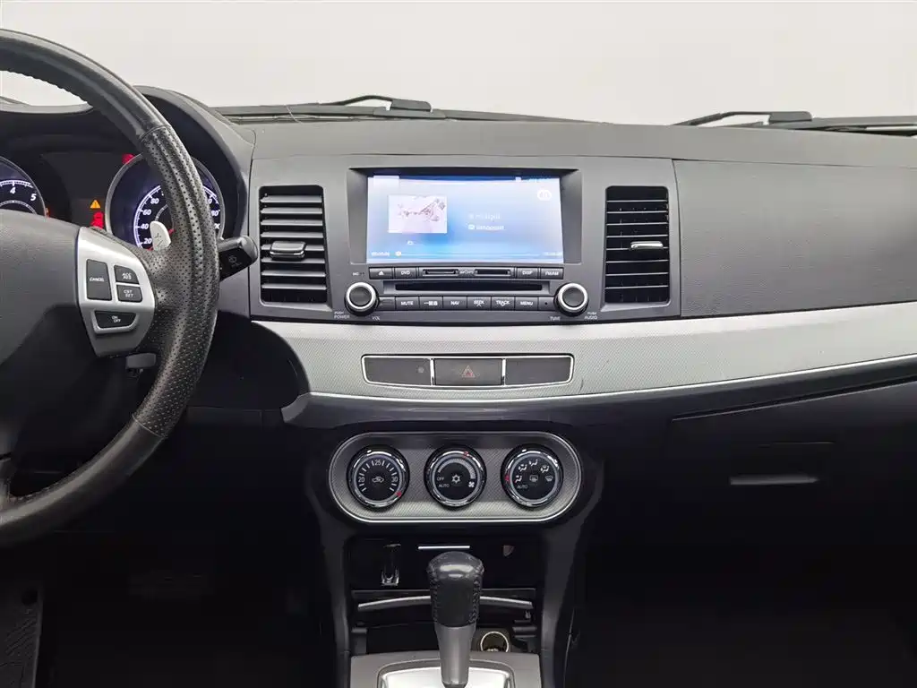 Mitsubishi Lancer EX 2015 1.8L CVT Premium Edition China V фото 12