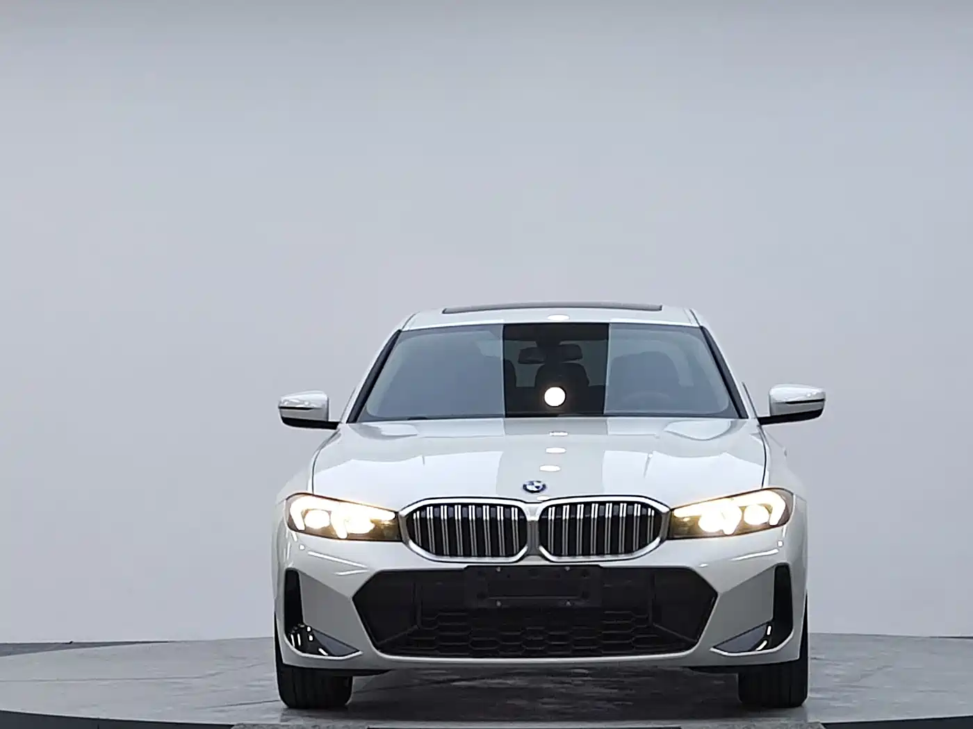 BMW 3 Series 2023 320Li M Sport Package фото 5