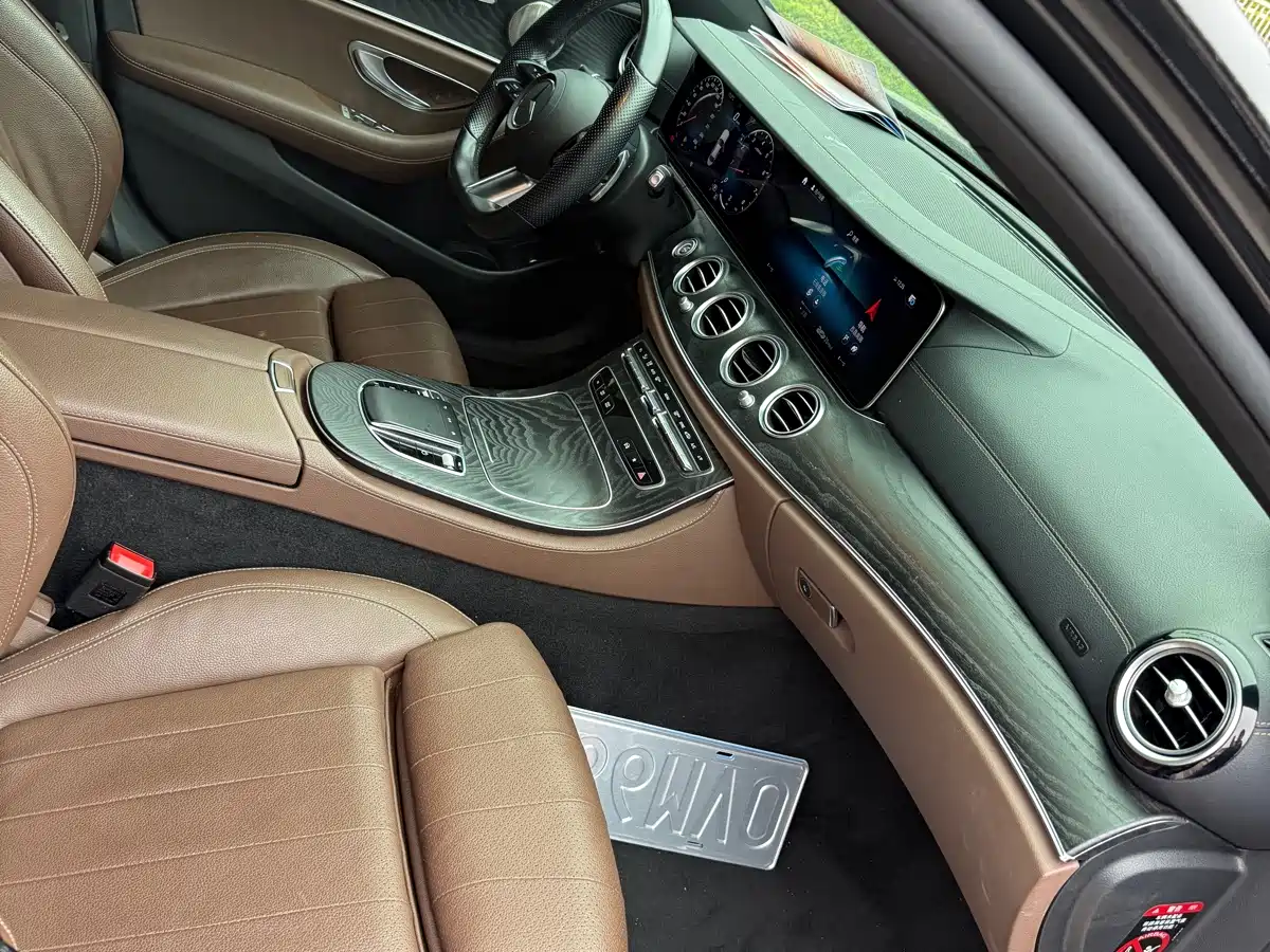 Mercedes-Benz E-Class (Import) 2023 E 300 Luxury Sport Edition фото 7