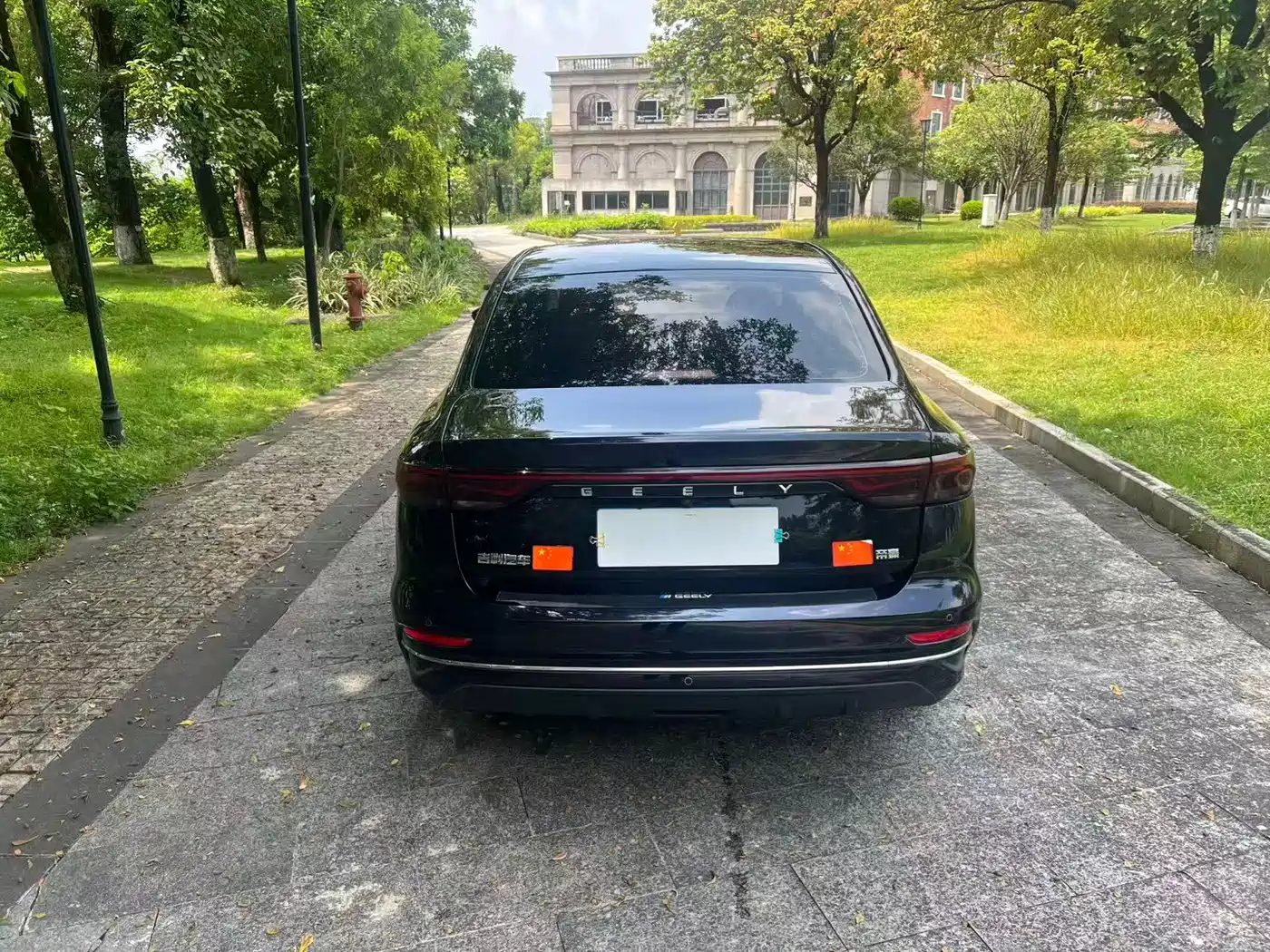 Geely Emgrand L 2022 2022 1.4T CVT Flagship