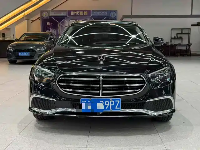 Mercedes-Benz E-Class 2022 Facelift E 300 L Luxury Style — фото 1
