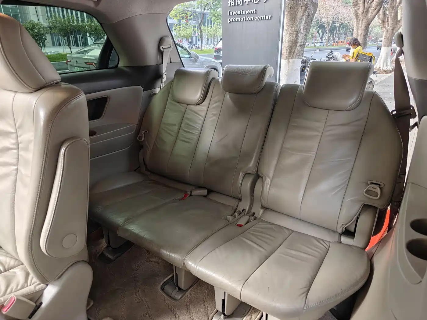 Toyota Previa 2012 2.4L 7-Seater Luxury Edition фото 17