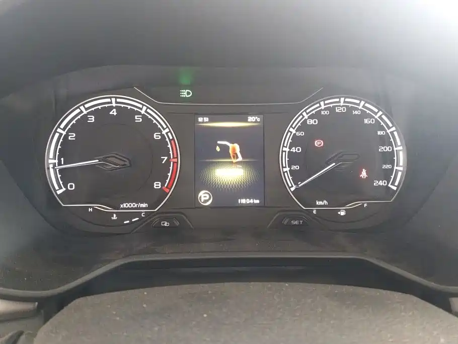Photo 14 - Geely Emgrand X6
