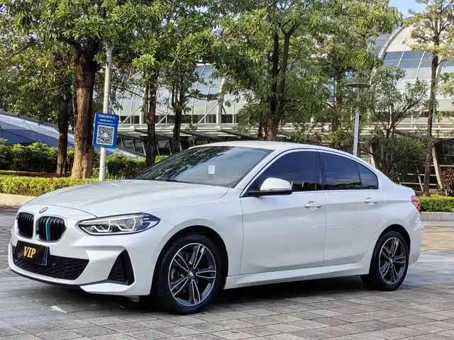 BMW 1 Series 2021 120i M Sport