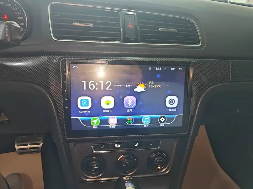 Volkswagen Gran Lavida 2015 2014 1.4TSI DSG
